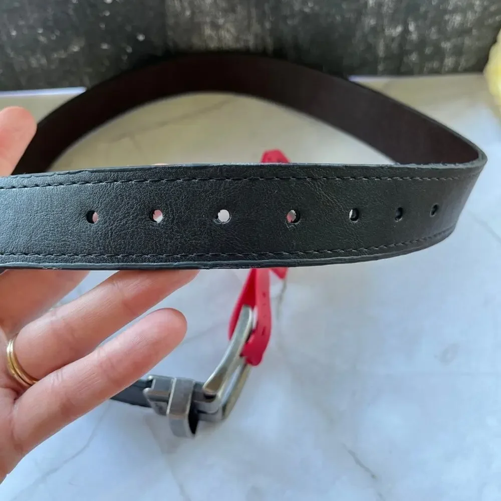 Levi's Boy's Big Kids Belt Size M Reversible Black/Brown Faux Leather 12LV020Z16